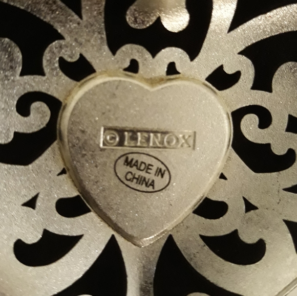 Lenox Gemmed Heart Ornament - Ornate Silver Tone Metal + Red Acrylic Jewel - Picture 6 of 8